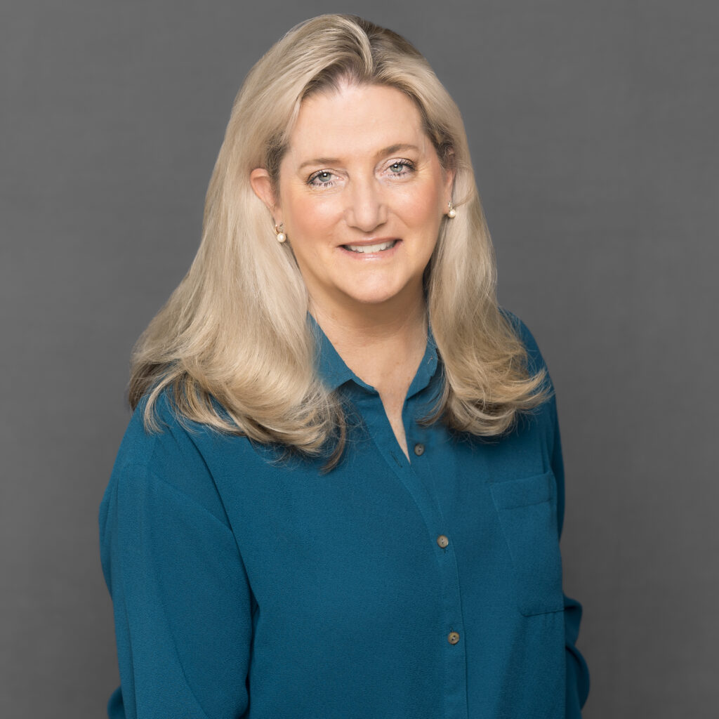 Headshot of Dean, Sara Holzberlein